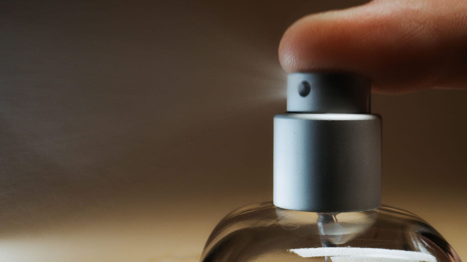 Cologne vs Perfume: What's the Difference?